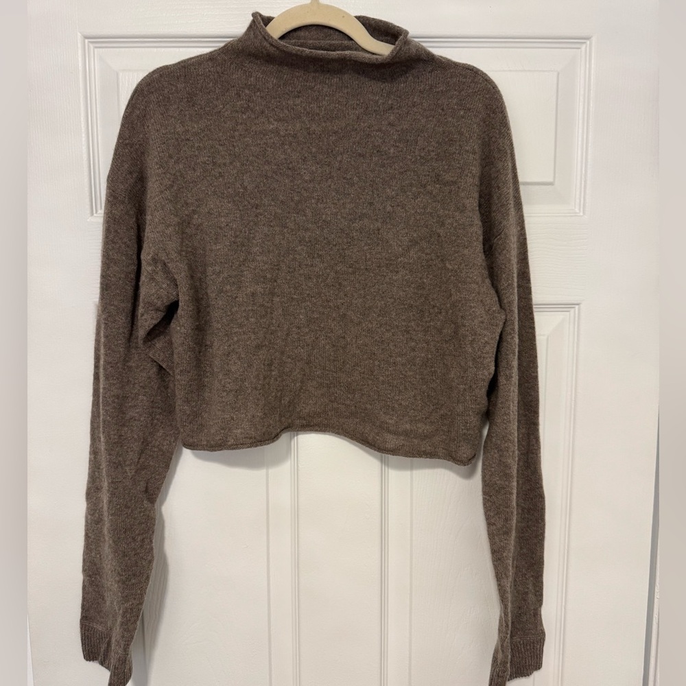 100% Cashmere Reformation Mock Turtleneck
